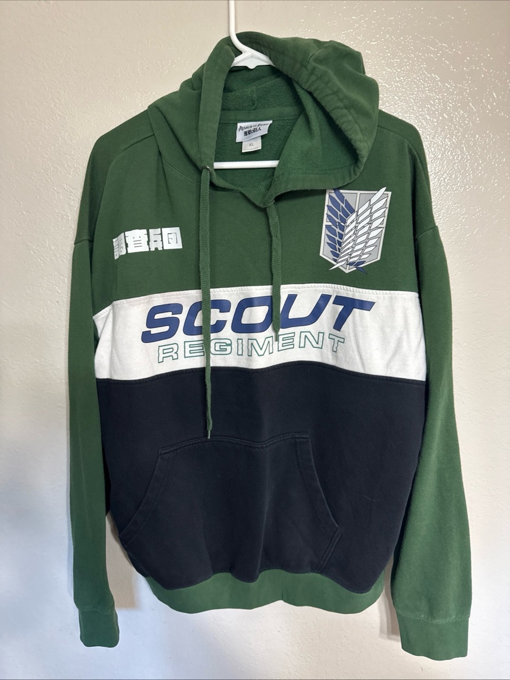 Scout Regiment Green & Black Colorblock Pullover Hoodie